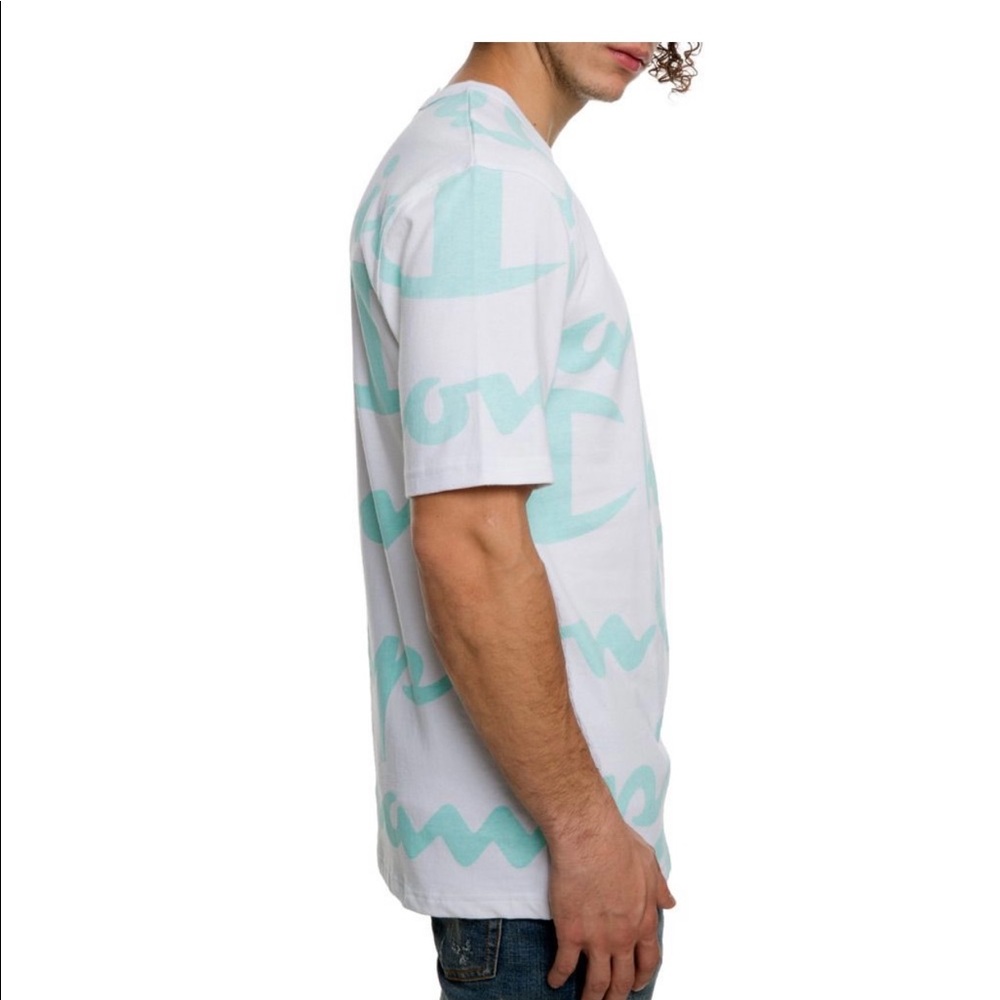 CHAMPION Giant Script Tee - Picture 3 of 7